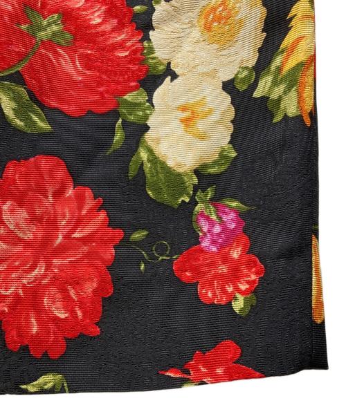 LEONARD（レオナール）LEONARD (レオナール) 大判花柄シルクスカート ブラック×レッド サイズ:64の古着・服飾アイテム