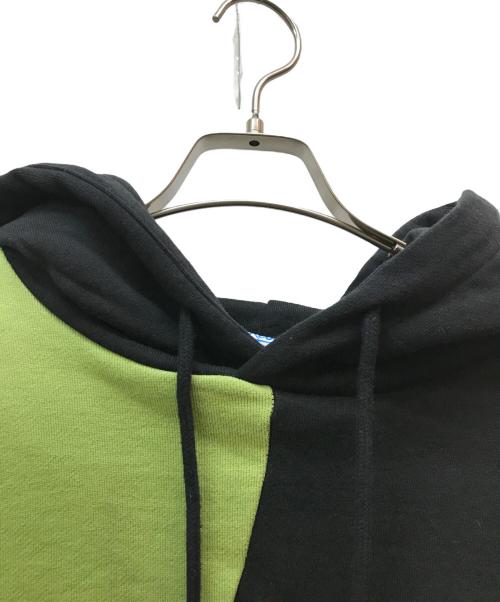 KEBOZ（ケボズ）KEBOZ (ケボズ) プルオーバーパーカー ブラック×グリーン サイズ:XLの古着・服飾アイテム