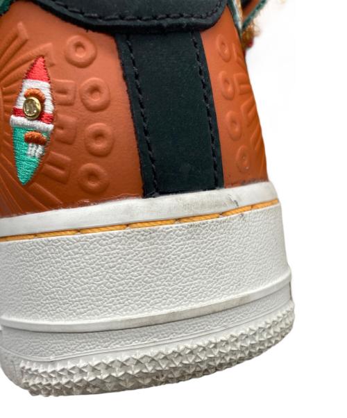 NIKE（ナイキ）NIKE (ナイキ) ローカットスニーカー ブラウン サイズ:SIZE 26.5cmの古着・服飾アイテム