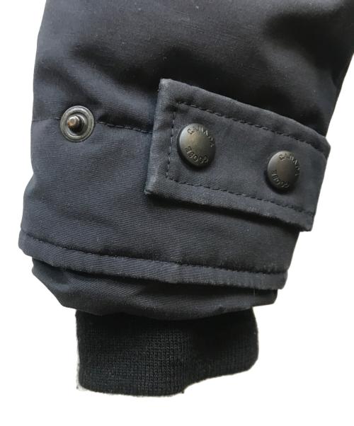 CANADA GOOSE（カナダグース）CANADA GOOSE (カナダグース) Mackenzie Parka Heritage ネイビー サイズ:Ｓの古着・服飾アイテム