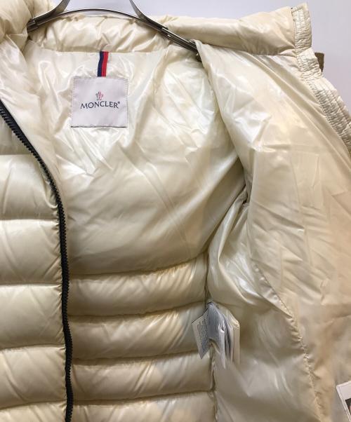 MONCLER（モンクレール）MONCLER (モンクレール) ダウンジャケット ベージュ サイズ:1の古着・服飾アイテム