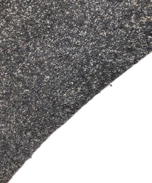 VERSACE（ヴェルサーチェ）VERSACE (ヴェルサーチェ) メデューサ刺繍ロゴハイネックニット ブラック サイズ:Lの古着・服飾アイテム