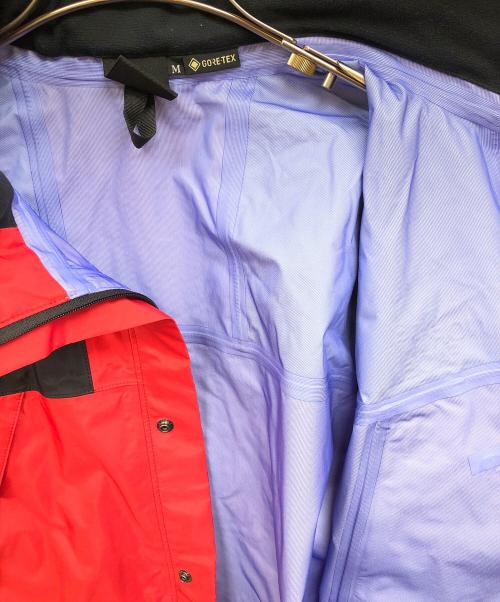 THE NORTH FACE（ザ ノース フェイス）THE NORTH FACE (ザ ノース フェイス) マウンテンレインテックスジャケット レッド サイズ:Mの古着・服飾アイテム