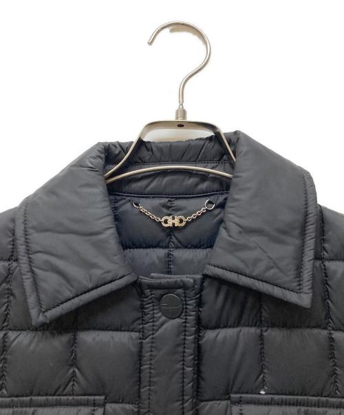 Salvatore Ferragamo（サルヴァトーレ フェラガモ）Salvatore Ferragamo (サルヴァトーレ フェラガモ) S/Sキルティングジャケット ブラック サイズ:Mの古着・服飾アイテム