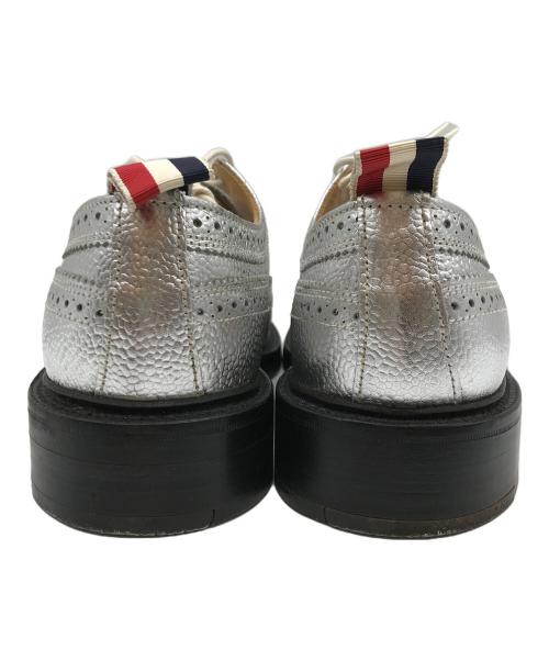 Thom Browne（トムブラウン）Thom Browne (トムブラウン) レザー ロングウィング メダリオン シューズ シルバー サイズ:25.5㎝の古着・服飾アイテム