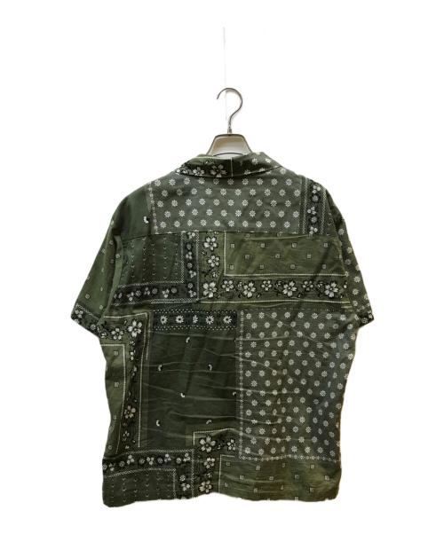 NEIGHBORHOOD（ネイバーフッド）NEIGHBORHOOD (ネイバーフッド) BANDANA CHOPPED S/S SHIRT グリーン サイズ:Mの古着・服飾アイテム