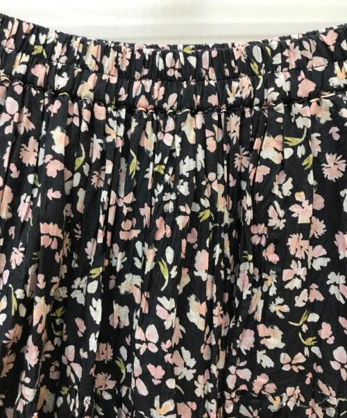 MARIHA（マリハ）MARIHA (マリハ) 草原の虹のスカート ブラック×ピンク サイズ:36の古着・服飾アイテム