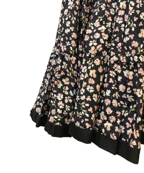 MARIHA（マリハ）MARIHA (マリハ) 草原の虹のスカート ブラック×ピンク サイズ:36の古着・服飾アイテム