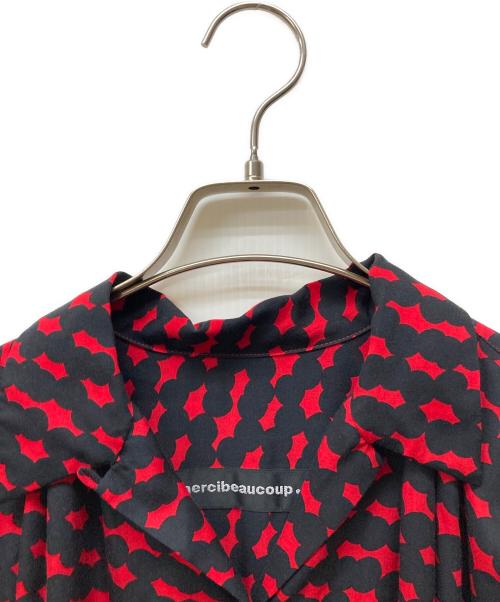 mercibeaucoup（メルシーボークー）mercibeaucoup (メルシーボークー) SOU・SOU (ソウソウ) 総柄プリントワンピース レッド×ブラック サイズ:SIZE 1の古着・服飾アイテム