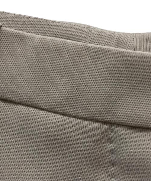 HERMES（エルメス）HERMES (エルメス) アーカイブタックワイドパンツ ベージュ サイズ:SIZE 40の古着・服飾アイテム