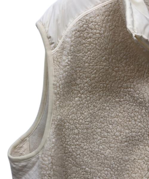 CANADA GOOSE（カナダグース）CANADA GOOSE (カナダグース) PERTH VEST ベージュ サイズ:XL 未使用品の古着・服飾アイテム