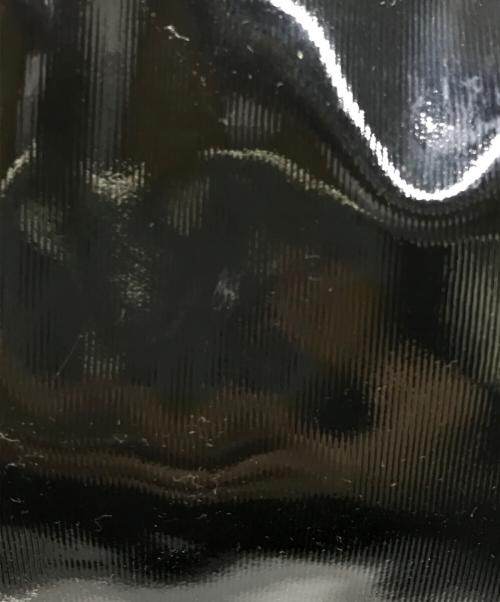 TORY BURCH（トリーバーチ）TORY BURCH (トリーバーチ) エナメルハンドバッグの古着・服飾アイテム