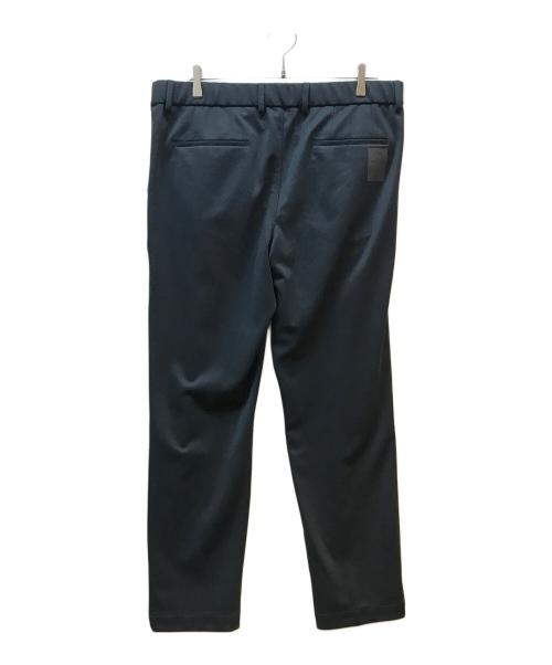 BOSS（ボス）BOSS (ボス) AJBXNG 2タックテーパードトラウザー ネイビー サイズ:52 未使用品の古着・服飾アイテム