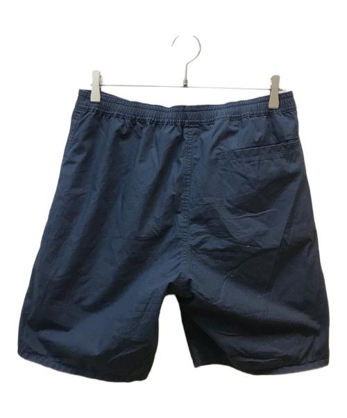 A BATHING APE（ア ベイシング エイプ）A BATHING APE (ア ベイシング エイプ) Camo Shark Reversible Shorts パープル サイズ:Lの古着・服飾アイテム