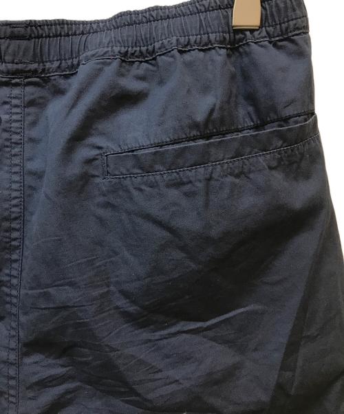 A BATHING APE（ア ベイシング エイプ）A BATHING APE (ア ベイシング エイプ) Camo Shark Reversible Shorts パープル サイズ:Lの古着・服飾アイテム