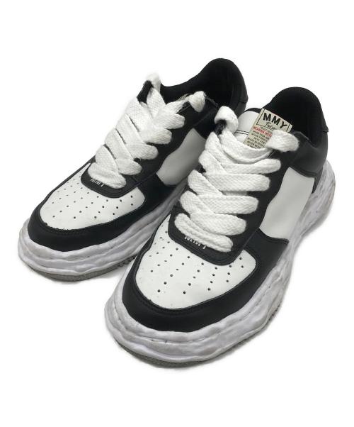 Maison MIHARA YASUHIRO（メゾン ミハラ ヤスヒロ）Maison MIHARA YASUHIRO (メゾン ミハラ ヤスヒロ) WAYNE LOW ブラック×ホワイト サイズ:不明の古着・服飾アイテム