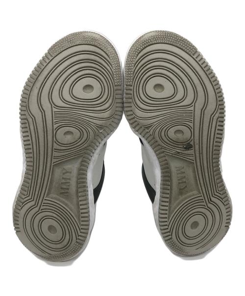 Maison MIHARA YASUHIRO（メゾン ミハラ ヤスヒロ）Maison MIHARA YASUHIRO (メゾン ミハラ ヤスヒロ) WAYNE LOW ブラック×ホワイト サイズ:不明の古着・服飾アイテム