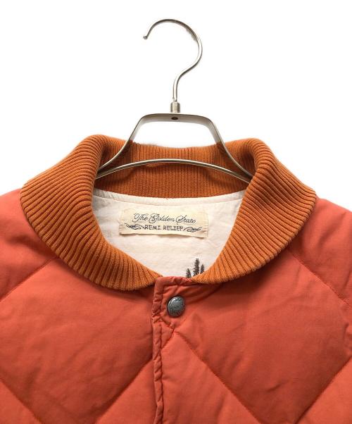REMI RELIEF（レミレリーフ）REMI RELIEF (レミレリーフ) BEAMS PLUS (ビームスプラス) 別注 ダウンベスト オレンジ サイズ:Mの古着・服飾アイテム