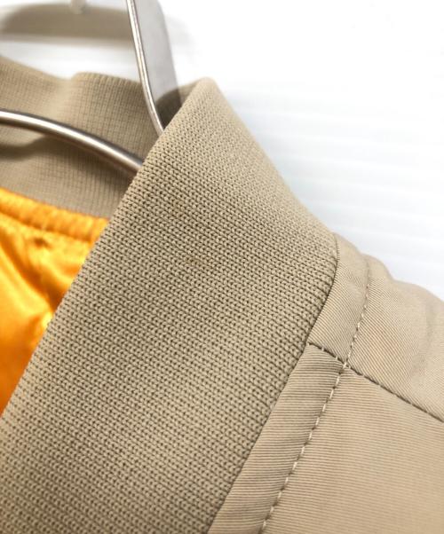 HUMAN MADE（ヒューマンメイド）HUMAN MADE (ヒューマンメイド) リバーシブルダウンベスト ベージュ×イエロー サイズ:Ｓの古着・服飾アイテム