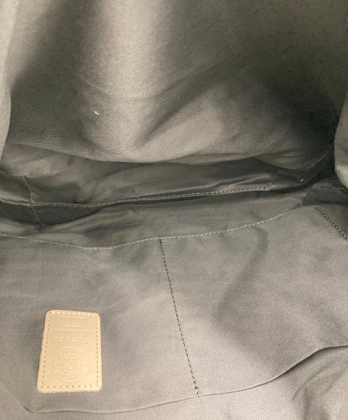 russet（ラシット）russet (ラシット) ラウンドビッグショルダーバッグ ブラック×ネイビーの古着・服飾アイテム