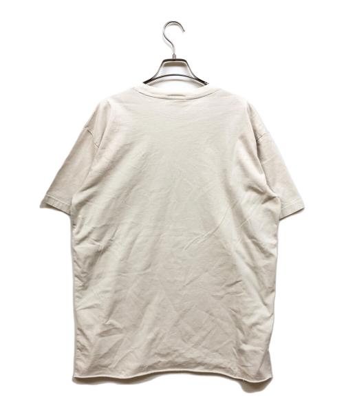 KITH（キス）KITH (キス) カットオフロゴプリントTシャツ アイボリー サイズ:Mの古着・服飾アイテム