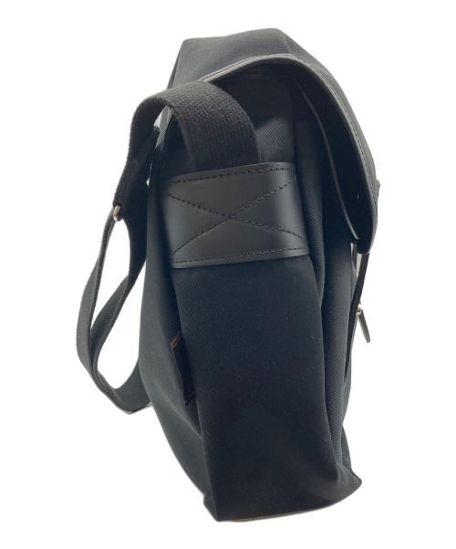 Billingham（ビリンガム）Billingham (ビリンガム) スタジオサッチェル 3ポケット ショルダーバッグ ブラックの古着・服飾アイテム