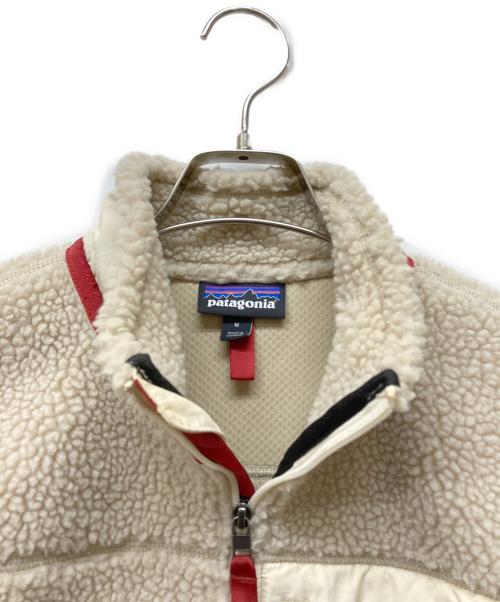 Patagonia（パタゴニア）Patagonia (パタゴニア) CLASSIC RETRO-X JACKET ベージュ サイズ:Mの古着・服飾アイテム