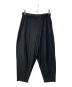 HOMME PLISSE ISSEY MIYAKE（オムプリッセ イッセイ ミヤケ）の古着「プリーツパンツ」｜ブラック