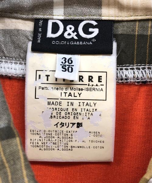 D&G（ディーアンドジー）D&G (ディーアンドジー) ノースリーブシャツ ホワイト サイズ:36の古着・服飾アイテム