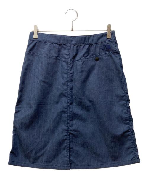THE NORTH FACE（ザ ノース フェイス）THE NORTH FACE (ザ ノース フェイス) ナイロンデニムフィールドスカート ネイビー サイズ:M 未使用品の古着・服飾アイテム