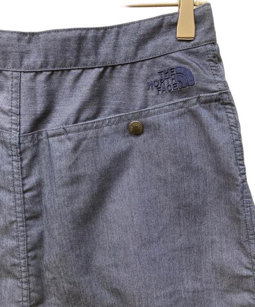 THE NORTH FACE（ザ ノース フェイス）THE NORTH FACE (ザ ノース フェイス) ナイロンデニムフィールドスカート ネイビー サイズ:M 未使用品の古着・服飾アイテム