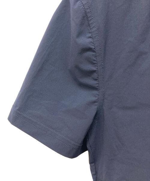 PRADA SPORTS（プラダスポーツ）PRADA SPORTS (プラダスポーツ) アーカイブキーネックストレッチフーディ ネイビー サイズ:Mの古着・服飾アイテム