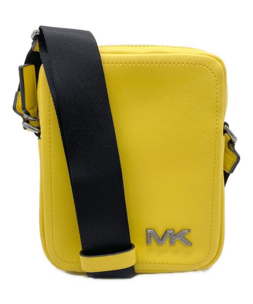 MICHAEL KORS（マイケル・コース）MICHAEL KORS (マイケルコース) COOPER ショルダーバッグ イエローの古着・服飾アイテム