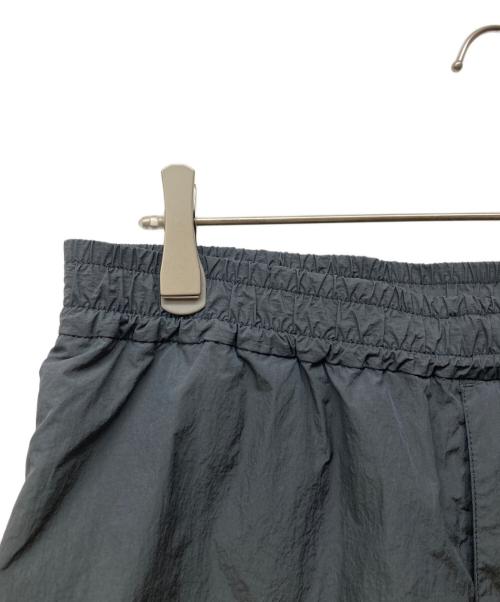 DAIWA PIER39（ダイワ ピア39）DAIWA PIER39 (ダイワ ピア39) Tech Windbreaker Pants グレー サイズ:Mの古着・服飾アイテム