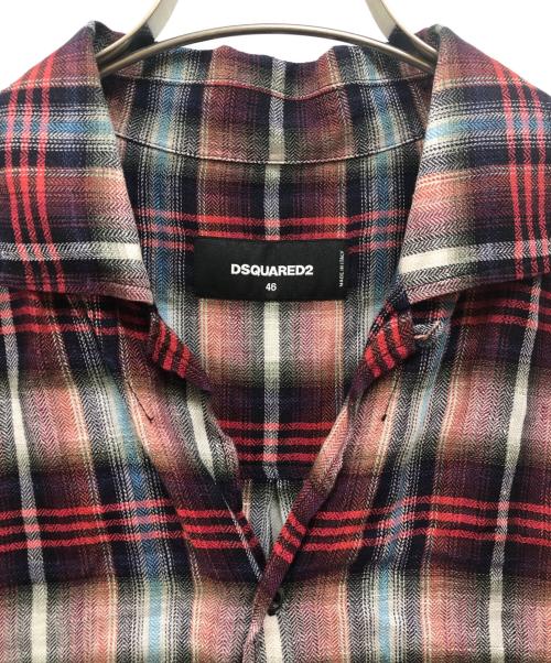 DSQUARED2（ディースクエアード）DSQUARED2 (ディースクエアード) バックロゴリネンチェックシャツ レッド サイズ:46の古着・服飾アイテム