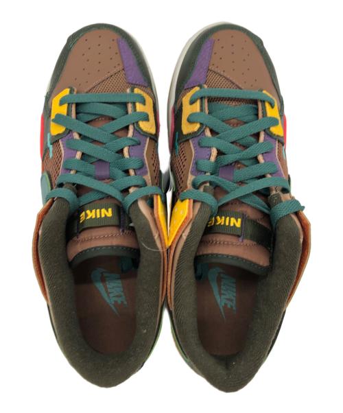 NIKE（ナイキ）NIKE (ナイキ) ローカットスニーカー ブラウン サイズ:25.5 未使用品の古着・服飾アイテム