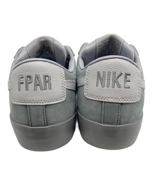 NIKE（ナイキ）NIKE (ナイキ) FPAR (エフピーエーアール) Blazer　Low‘CoolGrey` グレー サイズ:25㎝の古着・服飾アイテム