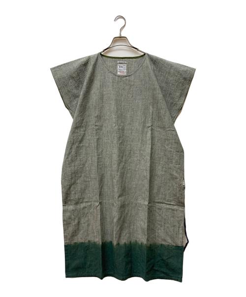 SOU・SOU（ソウソウ）SOU・SOU (ソウソウ) 貫頭衣 たばた絞り 長方形衣ワンピース グレー サイズ:記載なしの古着・服飾アイテム