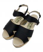 Salvatore Ferragamoサルヴァトーレ フェラガモ）の古着「アンクルストラップサンダル」｜ゴールド×シルバー