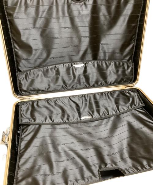 ZERO HALLIBURTON（ゼロ ハリバートン）ZERO HALLIBURTON (ゼロハリバートン) ゼローラ・スーター 2輪キャリー シャンパンゴールドの古着・服飾アイテム