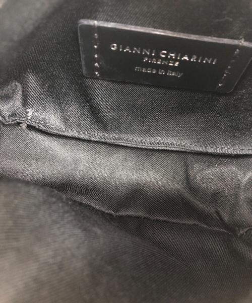 GIANNI CHIARINI（ジャンニ キアリーニ）GIANNI CHIARINI (ジャンニ キアリーニ) Nora Pouch 未使用品の古着・服飾アイテム