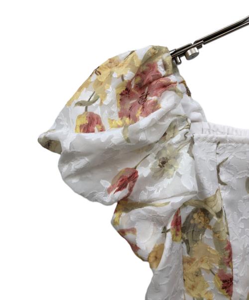 CELFORD（セルフォード）CELFORD (セルフォード) オフショルショートブラウス ホワイト サイズ:38の古着・服飾アイテム