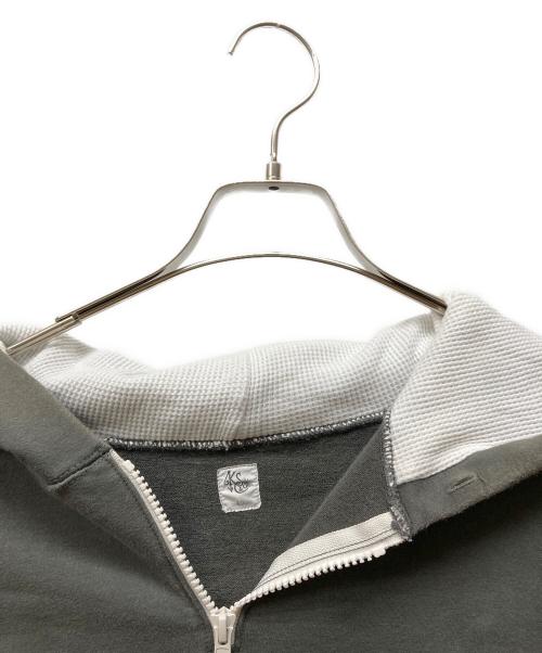 KAPTAIN SUNSHINE（キャプテンサンシャイン）KAPTAIN SUNSHINE (キャプテンサンシャイン) ハーフジップスウェットフーディ グレー サイズ:SIZE 36の古着・服飾アイテム