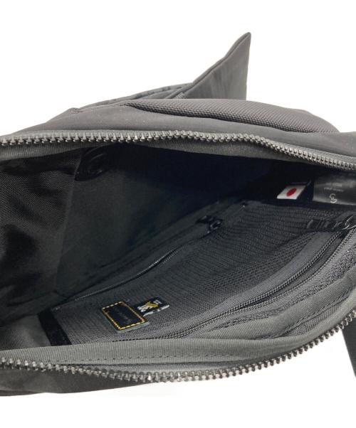 master-piece（マスターピース）master-piece (マスターピース) Black Crazy スリングバッグ ブラックの古着・服飾アイテム