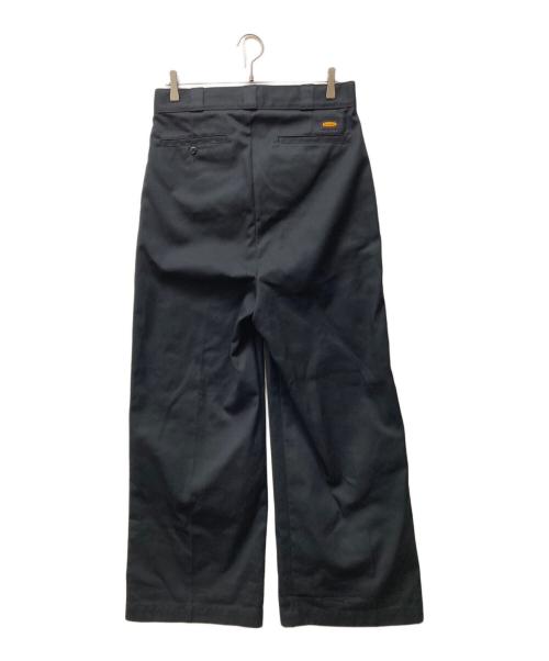 WILLY CHAVARRIA（ウィリーチャバリア）WILLY CHAVARRIA (ウィリーチャバリア) Dickies (ディッキーズ) WIDE LEG CHINO-length28 ブラック サイズ:SIZE 32の古着・服飾アイテム