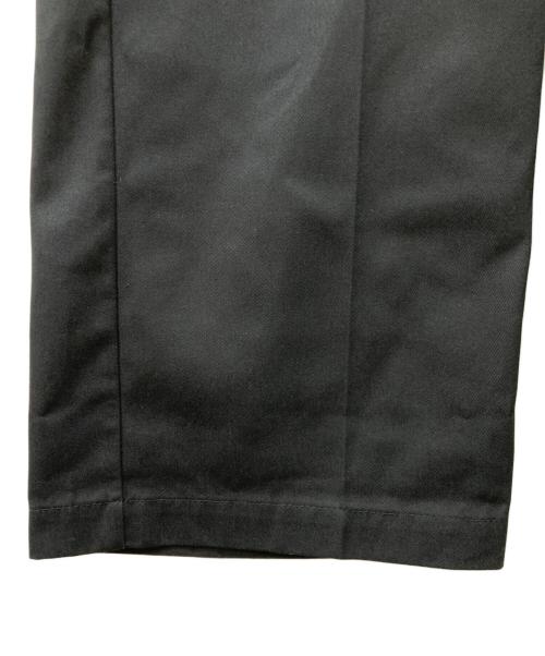 WILLY CHAVARRIA（ウィリーチャバリア）WILLY CHAVARRIA (ウィリーチャバリア) Dickies (ディッキーズ) WIDE LEG CHINO-length28 ブラック サイズ:SIZE 32の古着・服飾アイテム