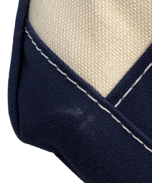 L.L.Bean（エルエルビーン）L.L.Bean (エルエルビーン) ボート・アンド・トート ミニ アイボリー×ネイビーの古着・服飾アイテム