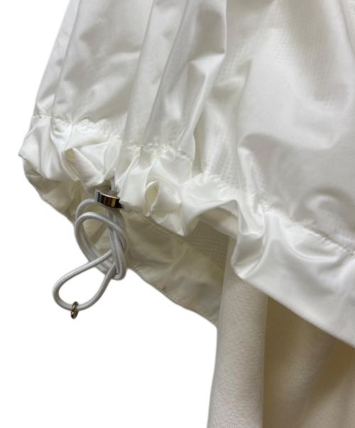 MONCLER（モンクレール）MONCLER (モンクレール) ZIP UP HOODIE ホワイト サイズ:ＸＳの古着・服飾アイテム