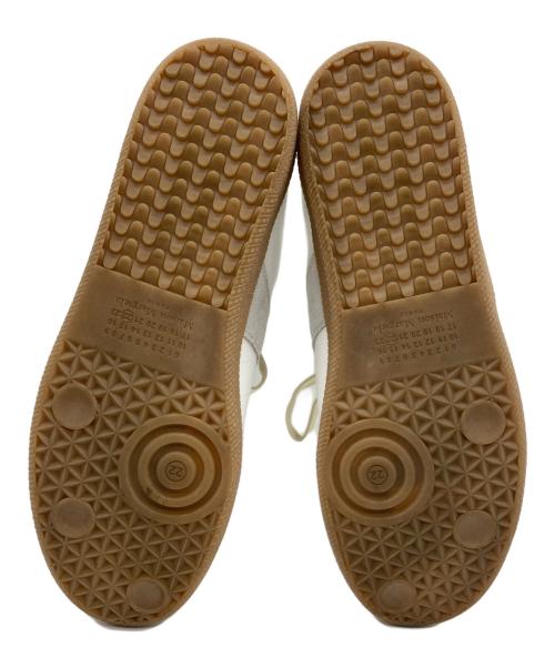 Maison Margiela（メゾンマルジェラ）Maison Margiela (メゾンマルジェラ) Replica ジャーマントレーナー ホワイト サイズ:43の古着・服飾アイテム