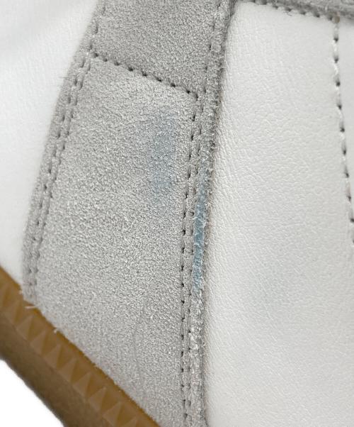 Maison Margiela（メゾンマルジェラ）Maison Margiela (メゾンマルジェラ) Replica ジャーマントレーナー ホワイト サイズ:43の古着・服飾アイテム